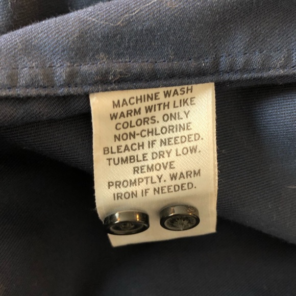 Calibrate slim fit stretch dress shirt in navy - Picture 3 of 3